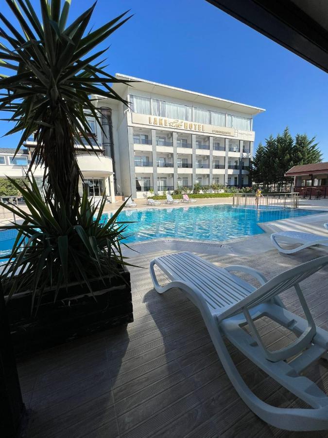 Lake Life Hotel Ιζνίκ Εξωτερικό φωτογραφία