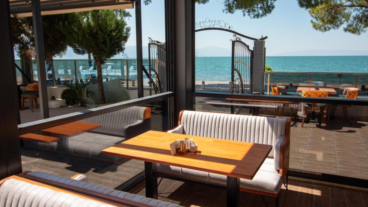 Lake Life Hotel Ιζνίκ Εξωτερικό φωτογραφία