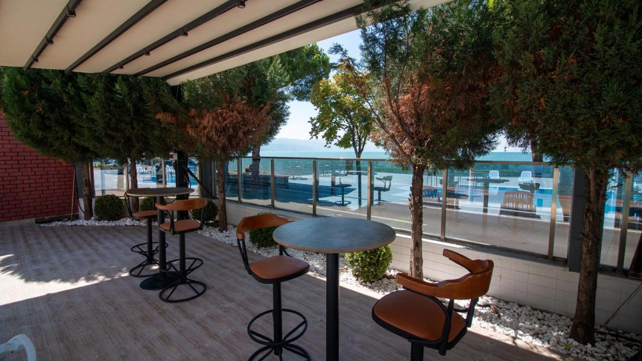 Lake Life Hotel Ιζνίκ Εξωτερικό φωτογραφία