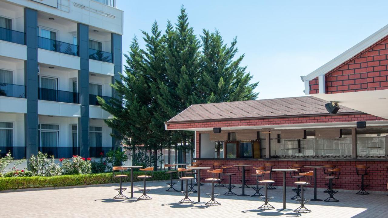 Lake Life Hotel Ιζνίκ Εξωτερικό φωτογραφία
