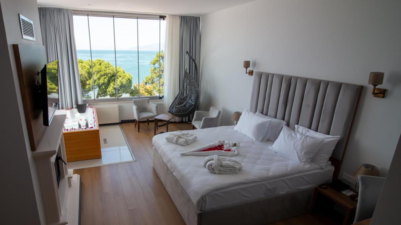 Lake Life Hotel Ιζνίκ Εξωτερικό φωτογραφία