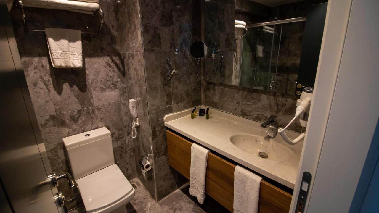 Lake Life Hotel Ιζνίκ Εξωτερικό φωτογραφία