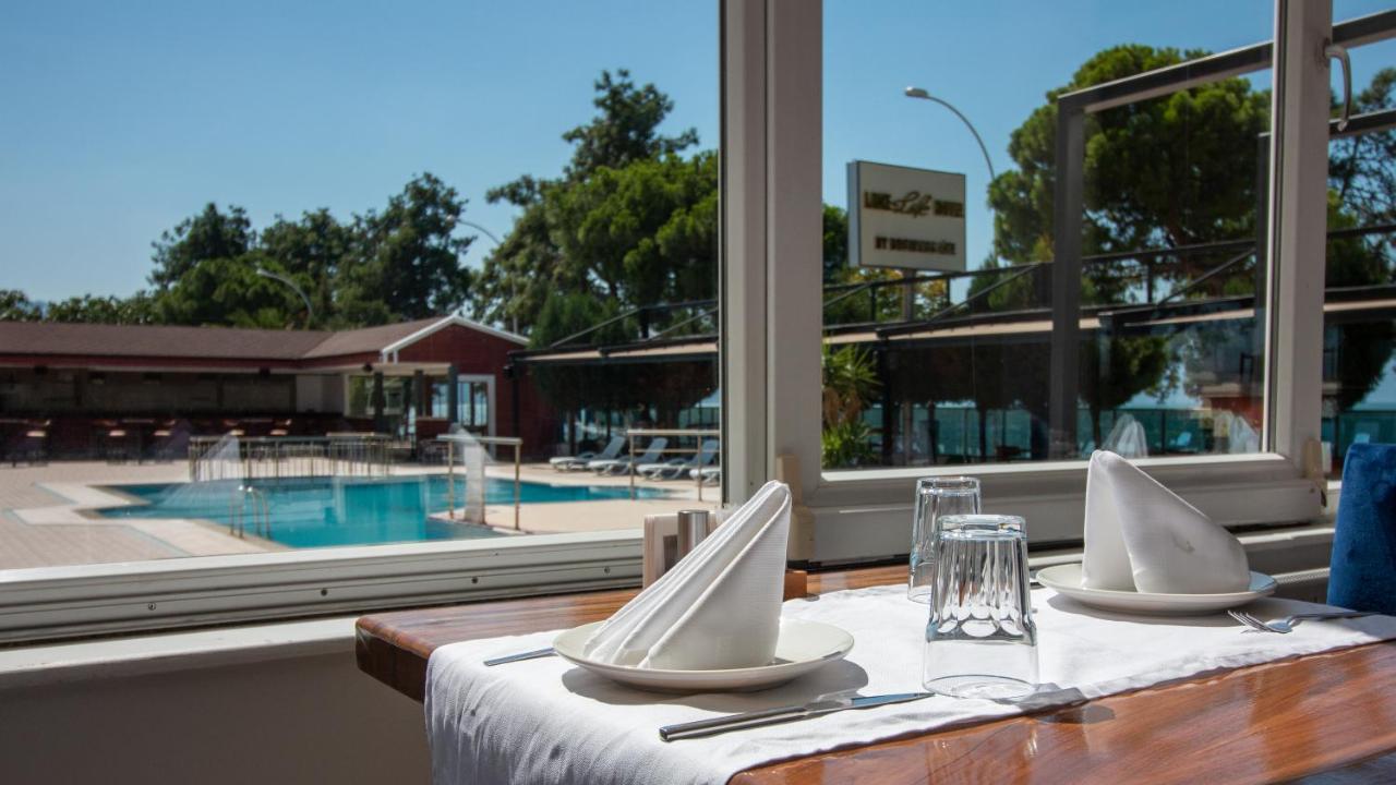 Lake Life Hotel Ιζνίκ Εξωτερικό φωτογραφία