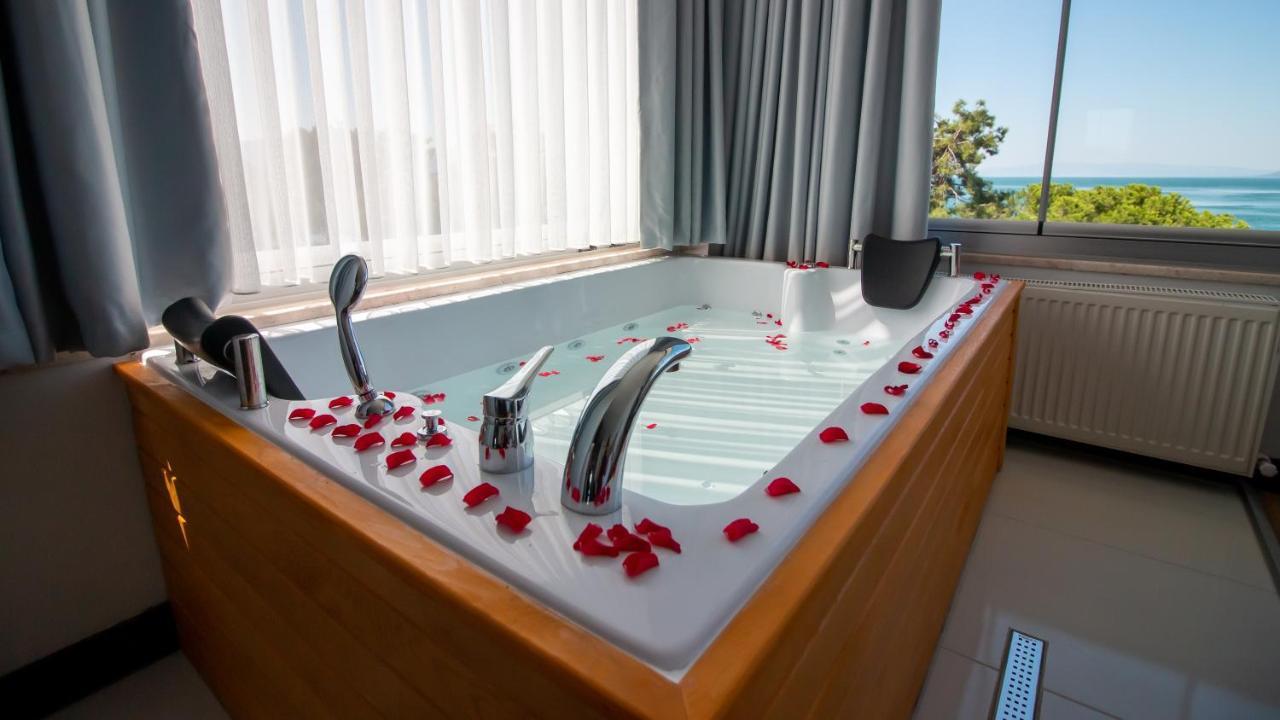 Lake Life Hotel Ιζνίκ Εξωτερικό φωτογραφία