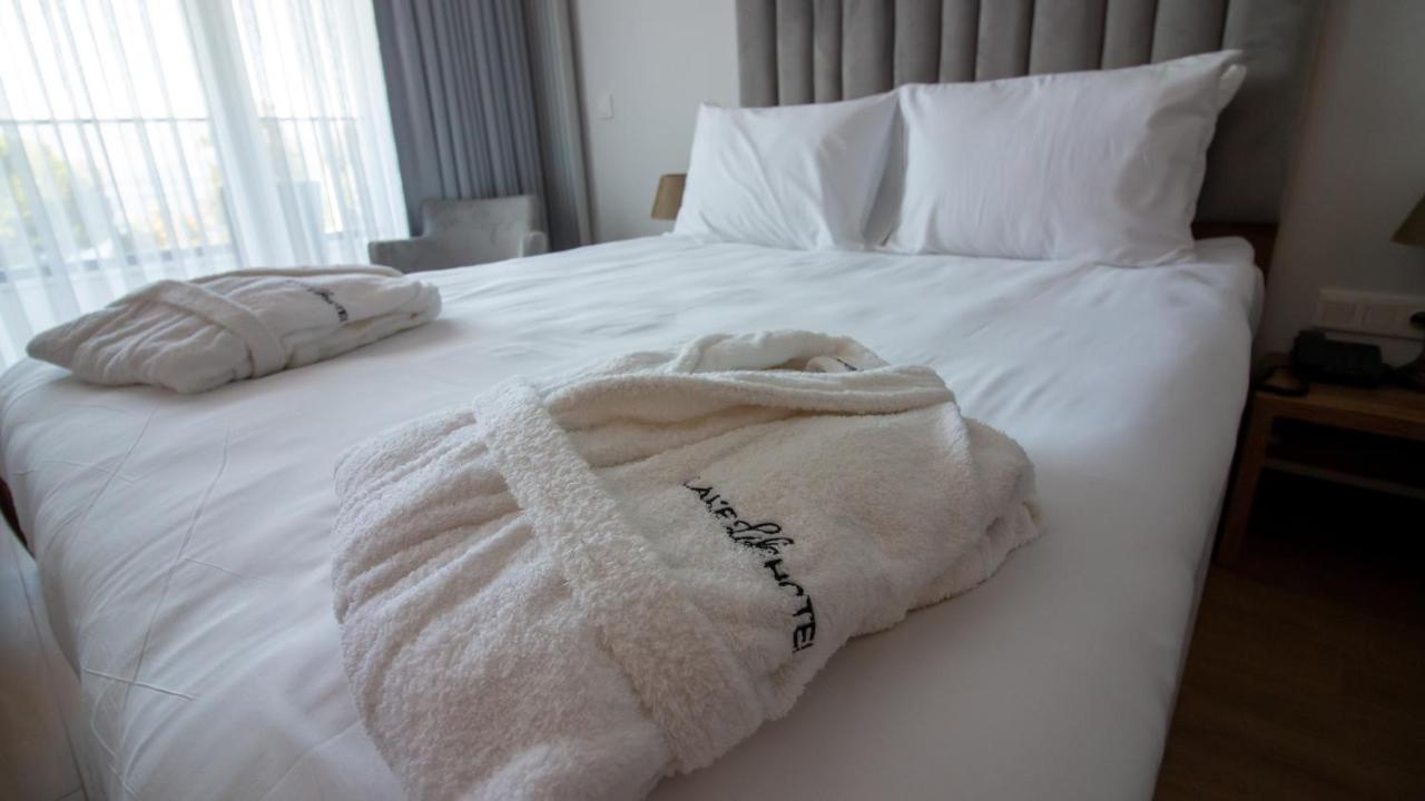 Lake Life Hotel Ιζνίκ Εξωτερικό φωτογραφία