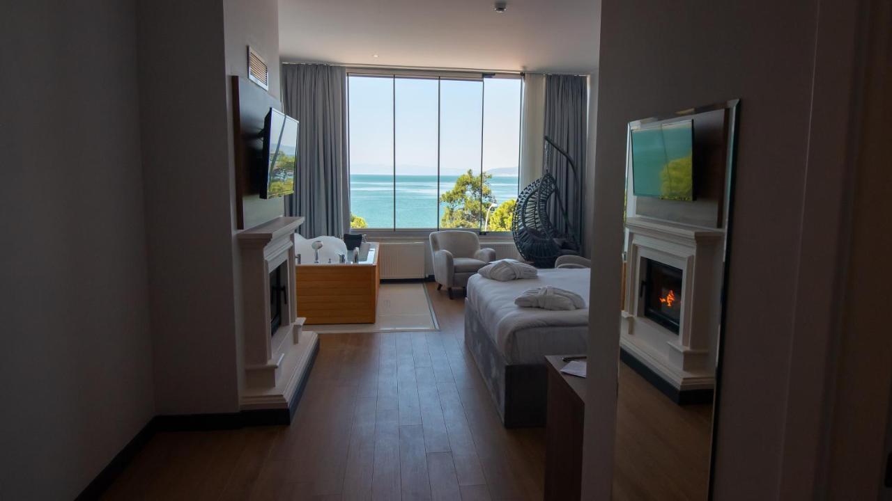 Lake Life Hotel Ιζνίκ Εξωτερικό φωτογραφία